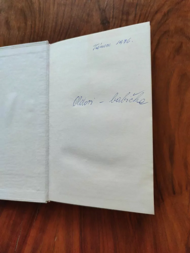 KAREL ČAPEK - Válka s mloky