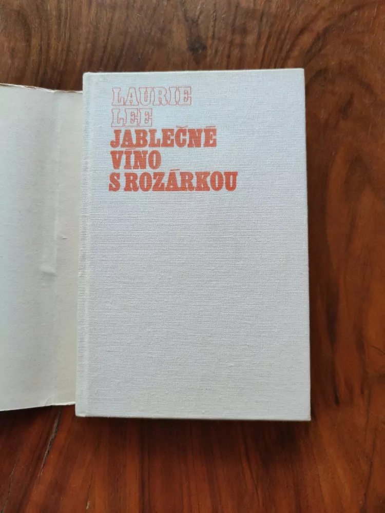 LAURIE LEE - Jablečné víno s Rozárkou