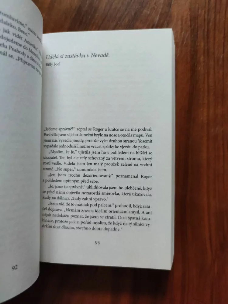 MORGAN MATSON - Amy a Roger: Na cestě