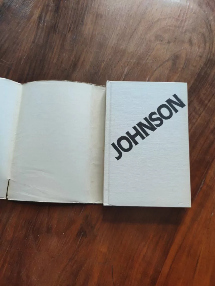 EYVIND JOHNSON - Sny o růžích a ohni