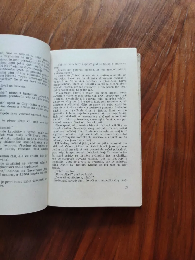 ALEXANDRE DUMAS - Královnin náhrdelník I. – Paměti lékařovy V