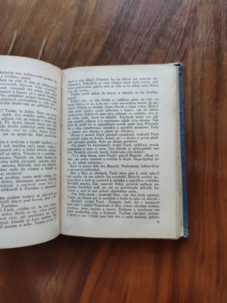 KAREL SABINA - Oživené hroby