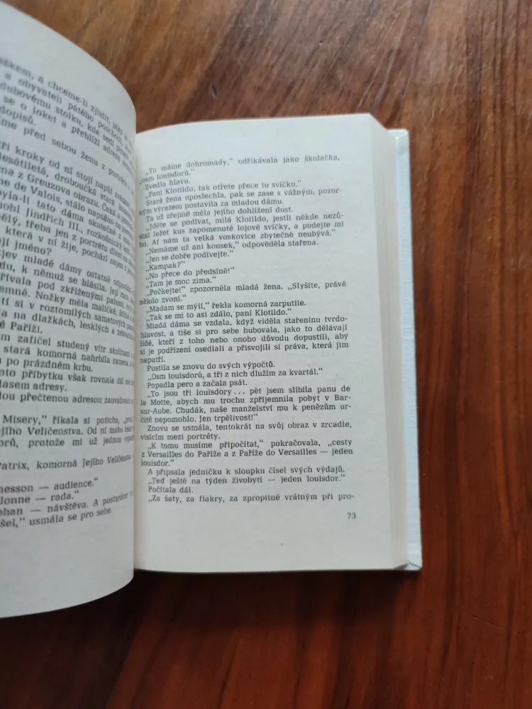 ALEXANDRE DUMAS - Královnin náhrdelník I. – Paměti lékařovy V