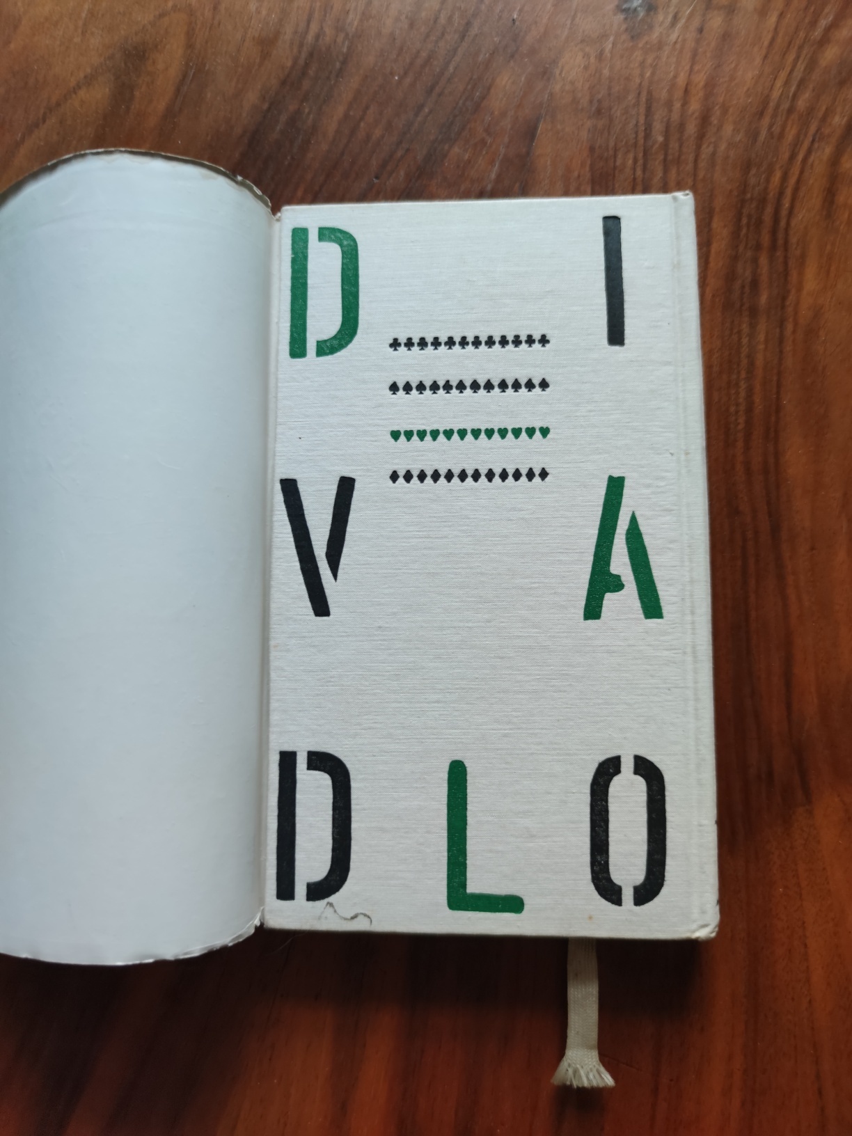 JIŘÍ SUCHÝ - Semafor