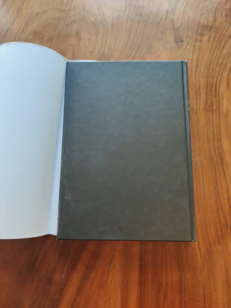 JULIE KENNER - Matrix podle Manola