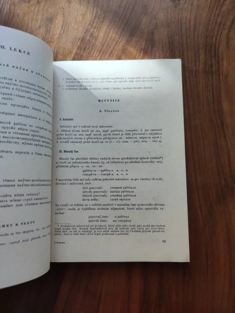 RUŠTINA PRO VĚDECKÉ PRACOVNÍKY