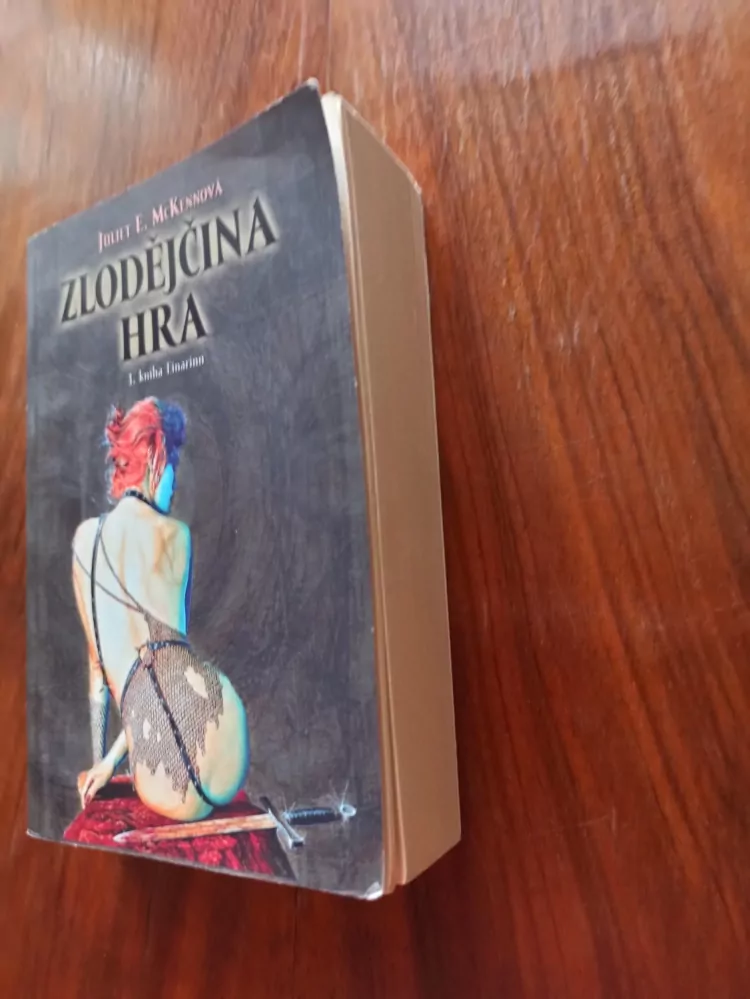 JULIET ELIZABETH MCKENNA - Zlodějčina hra - 1. kniha Einarinn
