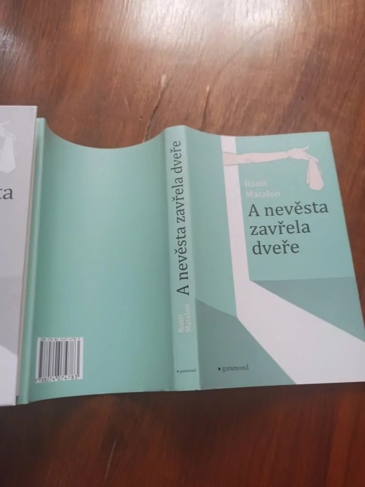 RONIT MATALON - A nevěsta zavřela dveře