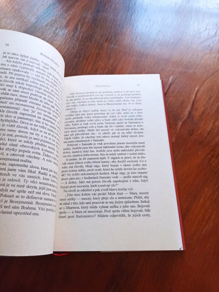 ROGER ZELAZNY - Pán Světla