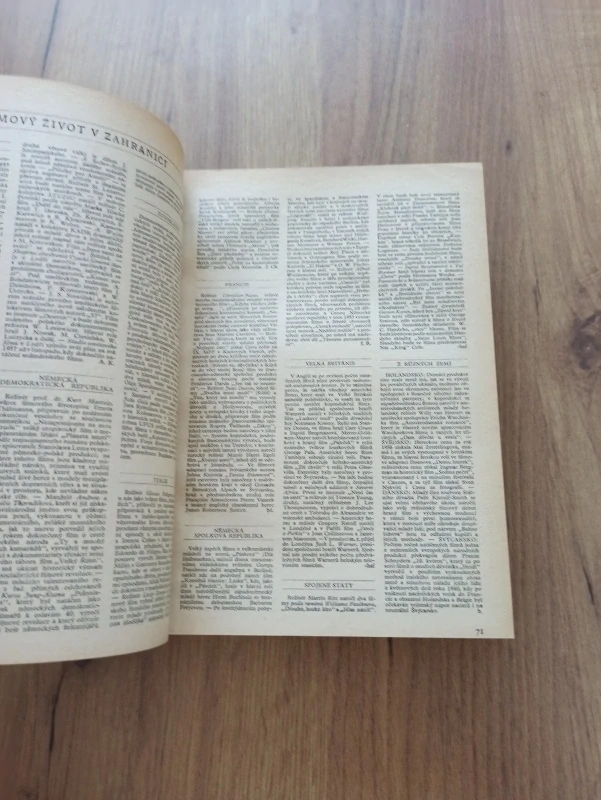 JIŘÍ HRBAS - Film a doba