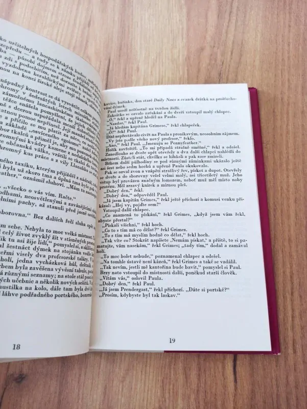 EVELYN WAUGH - Sestup a pád