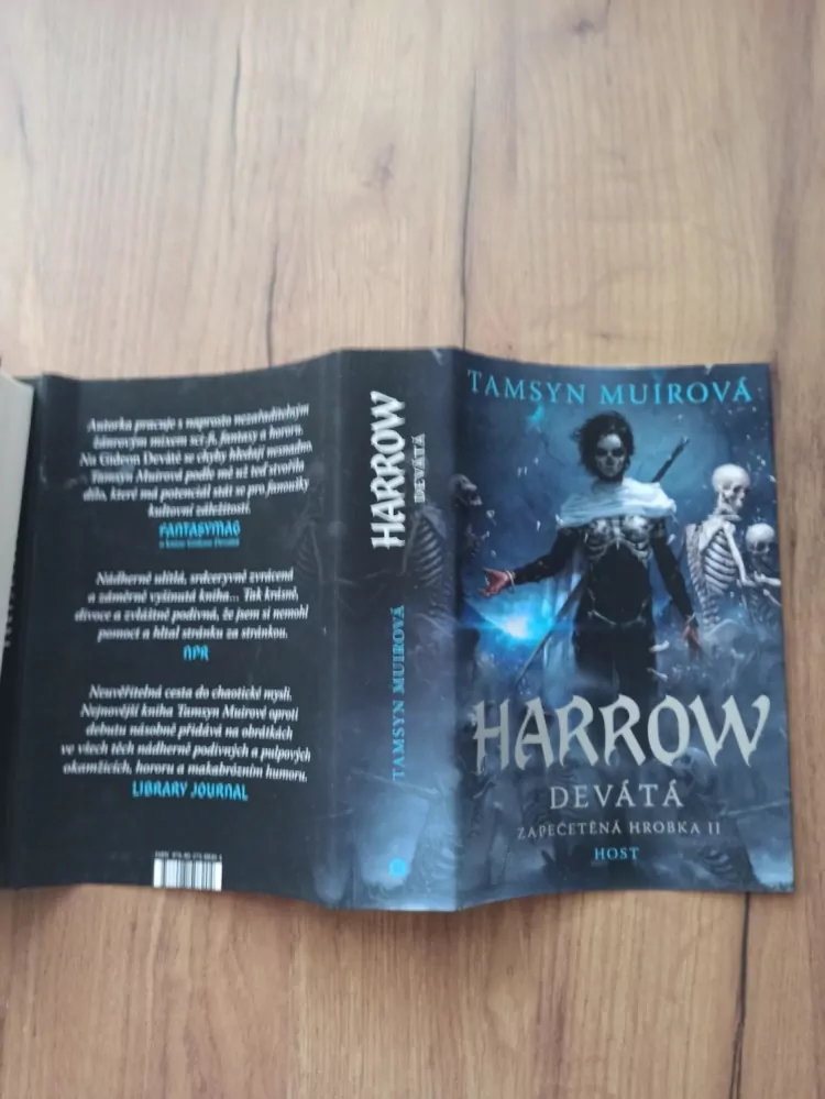 TAMSYN MUIR - Harrow Devátá - Zapečetěná hrobka II.
