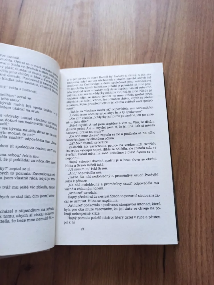 DAVID HERBERT LAWRENCE -Stíny jara a jiné povídky