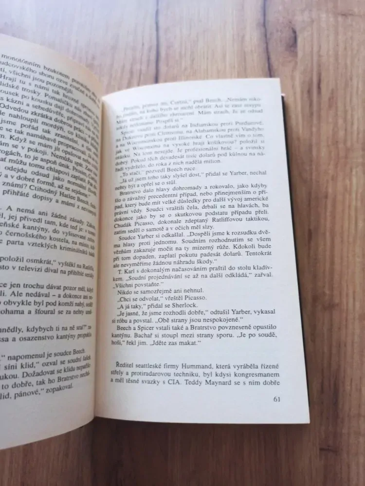 JOHN GRISHAM - Bratrstvo