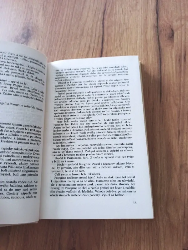 NGAIO MARSH - Smrť v delfíne