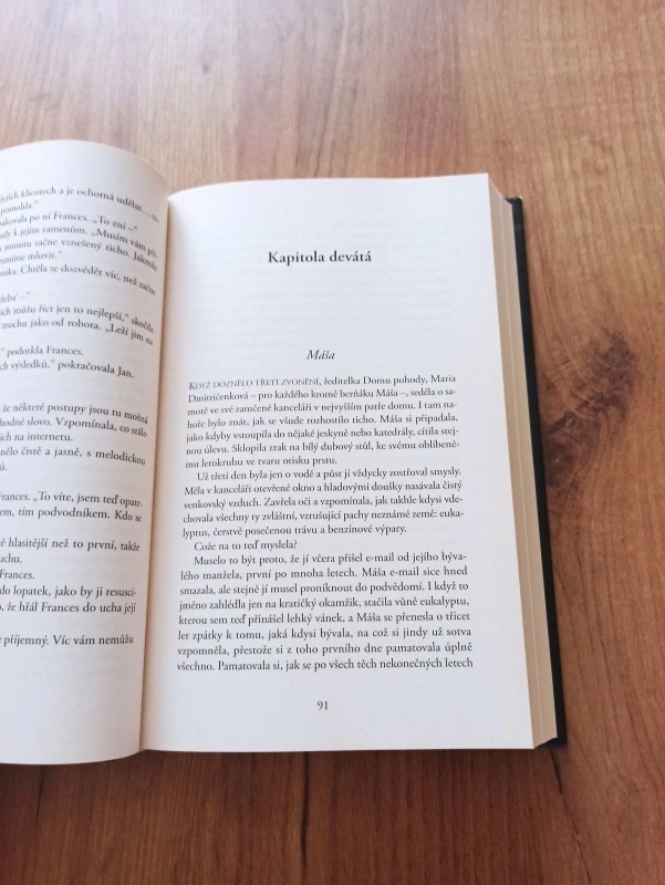 LIANE MORIARTY - Úplně cizí lidé