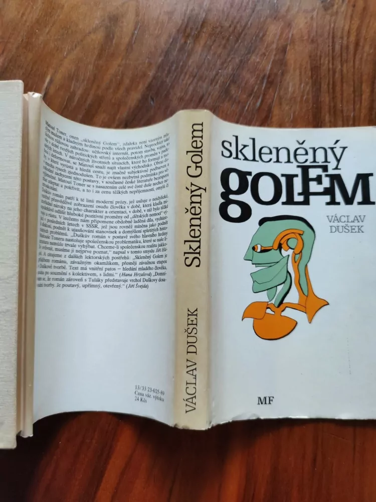 VÁCLAV DUŠEK - Skleněný Golem