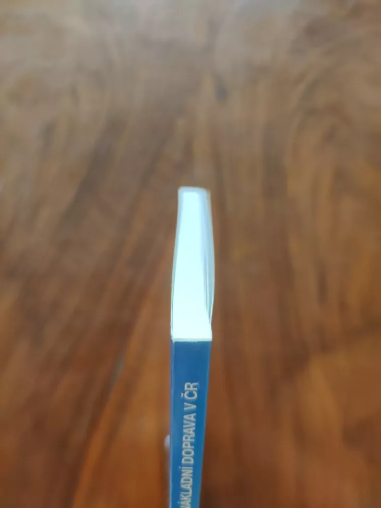 MILOŠ POHŮNEK, JOSEF ZATLOUKAL - Nákladní doprava v České republice