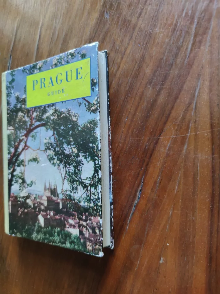 IVAN PFAFF, FRANTIŠEK ŠULC aj. - Prague Guide