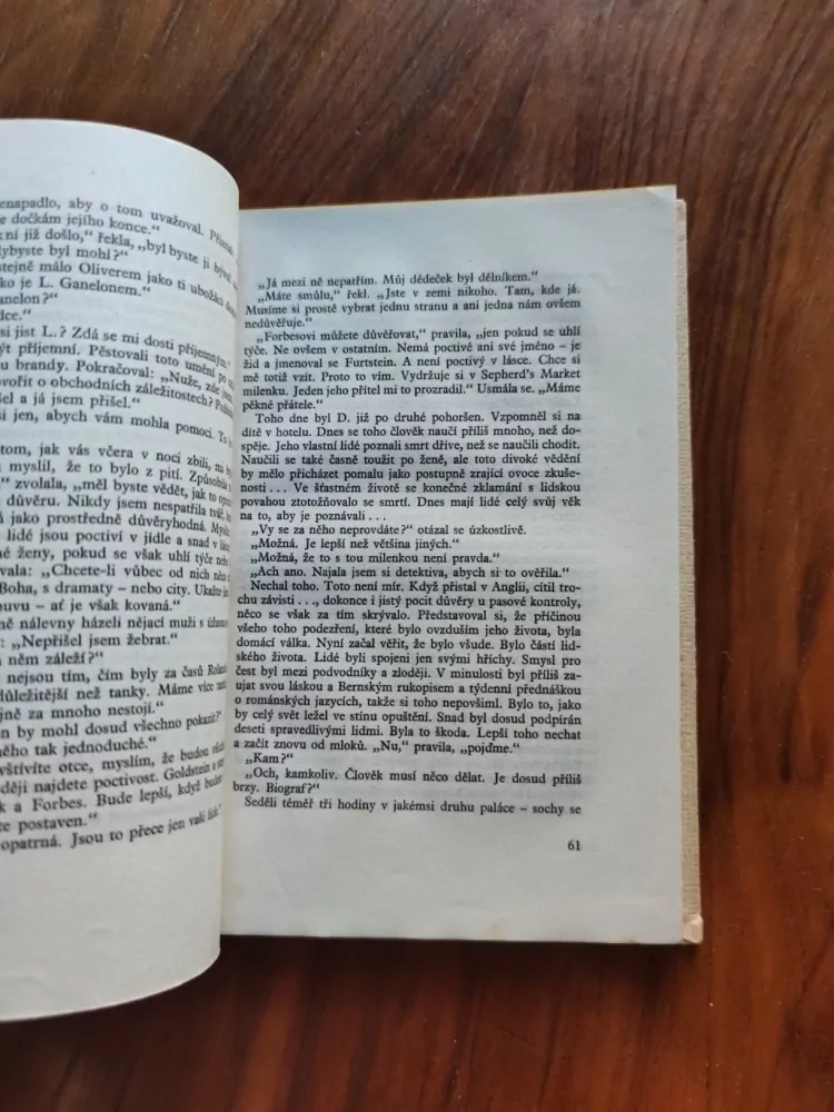 GRAHAM GREENE - Tajný kurýr