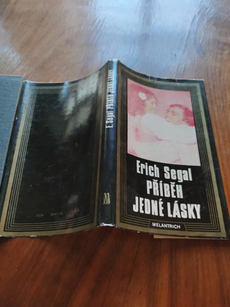 ERICH SEGAL - Příběh jedné lásky