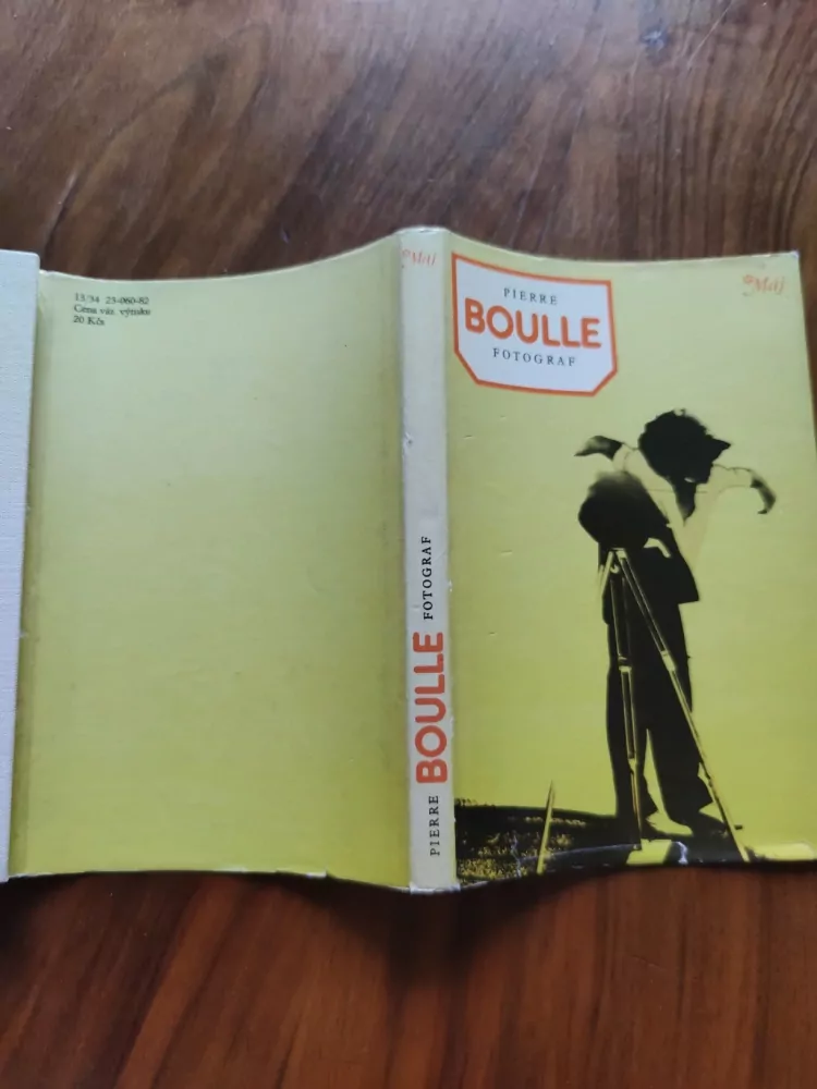 PIERRE BOULLE - Fotograf