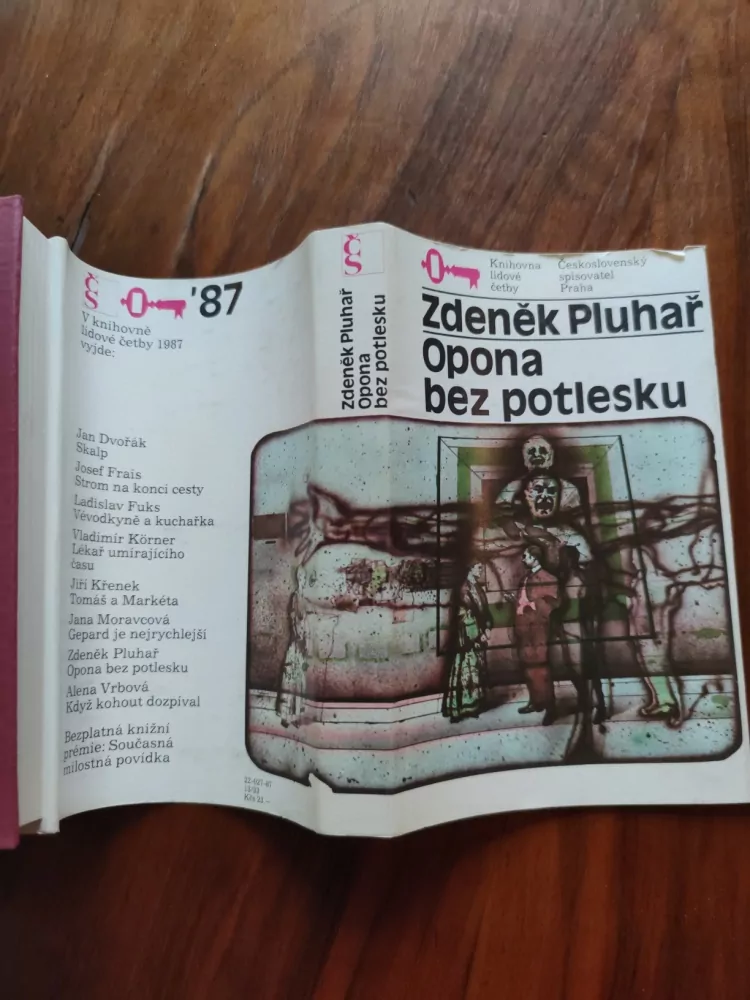 ZDENĚK PLUHAŘ - Opona bez potlesku