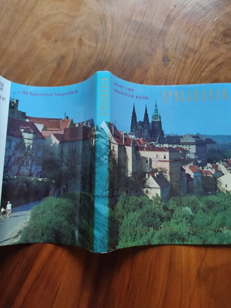 JOSEF EHM, FRANTIŠEK KOŽÍK - Praha v 88 barevných fotografiích