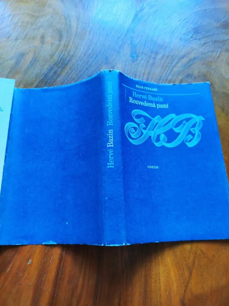 HERVÉ BAZIN - Rozvedená paní