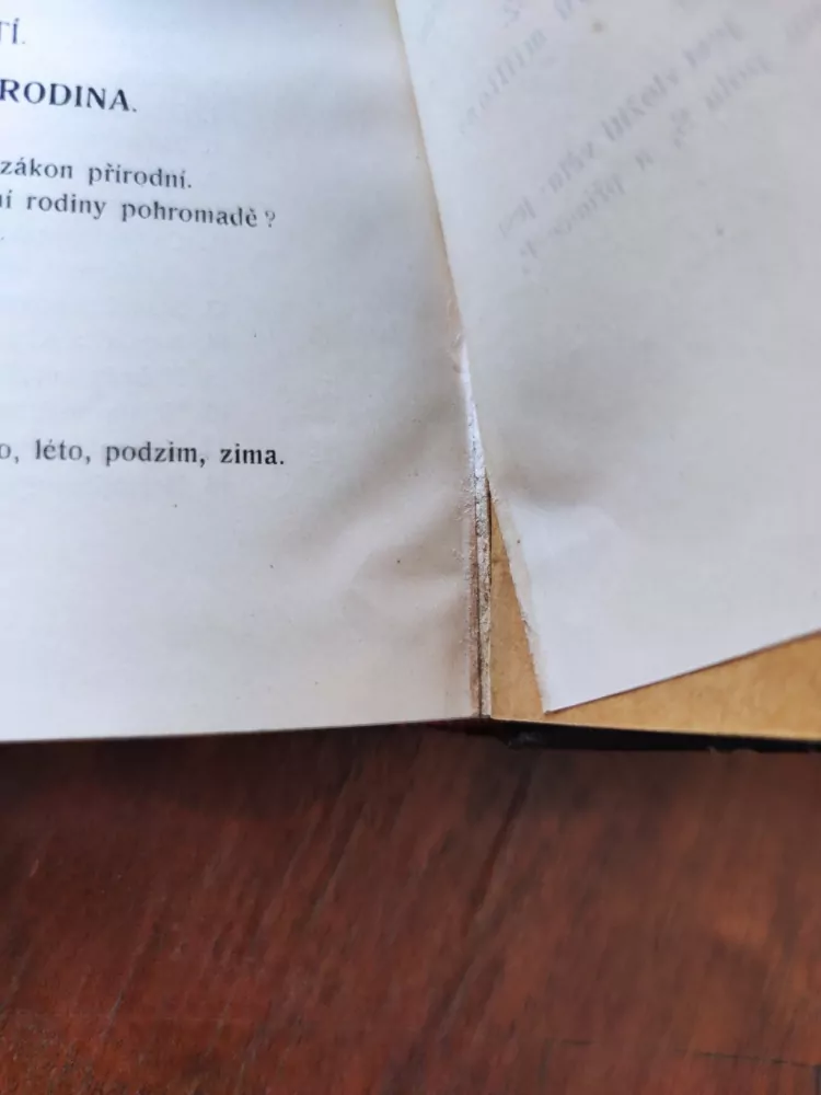 ADOLF MACH - Nebe a Země