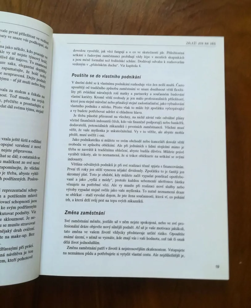 MARY SPILLANE - Image ženy