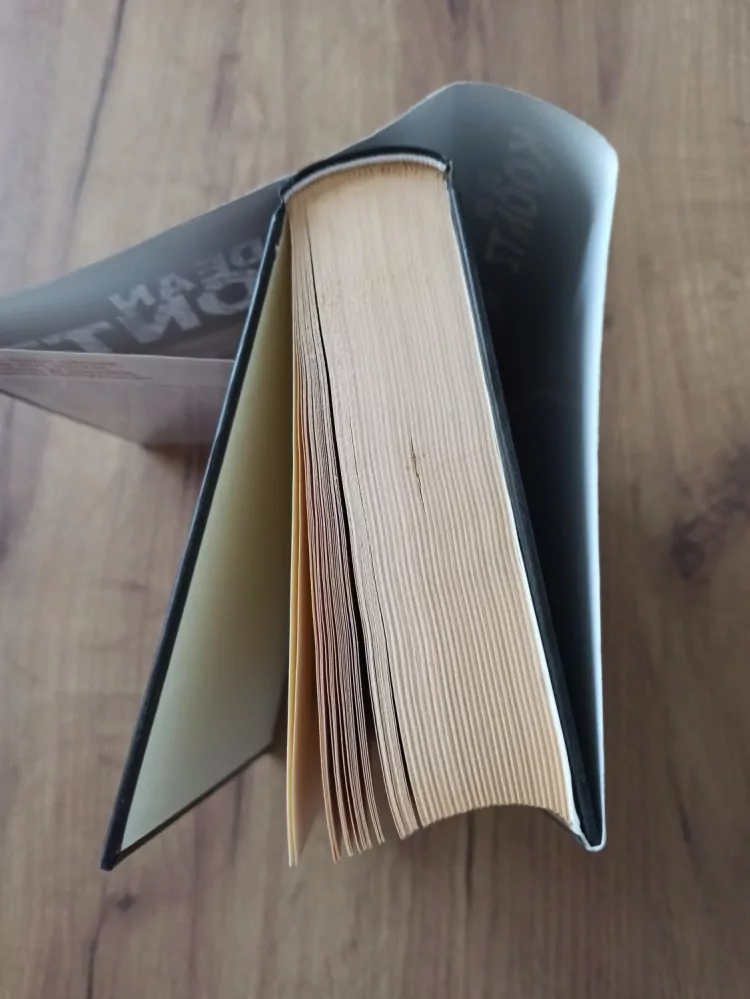 DEAN KOONTZ - Tvář