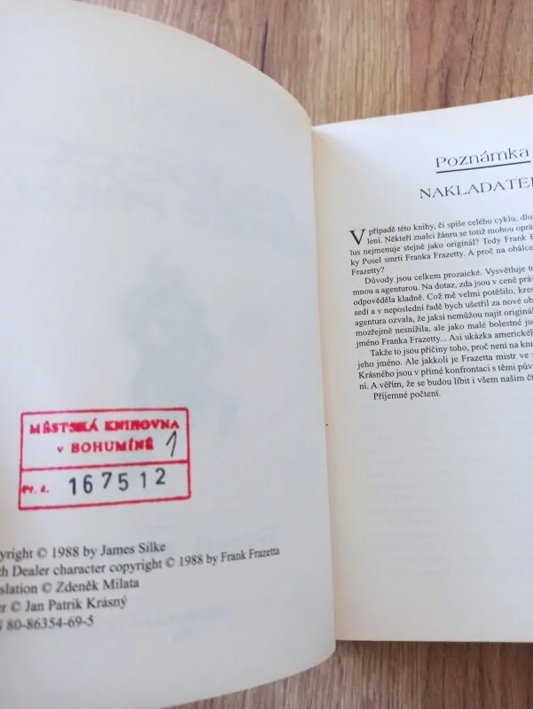 JAMES SILKE - Posel smrti, 1. díl - Zajatec rohaté přilby