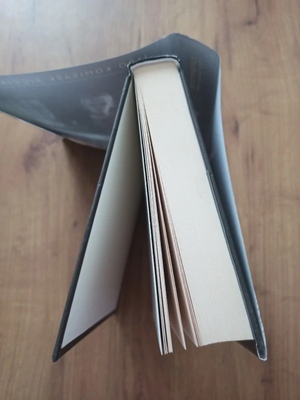 MAURIZIO DE GIOVANNI - Prokletí: Jaro komisaře Ricciardiho