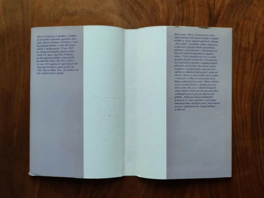 MONICA DICKENS - Pár nohou