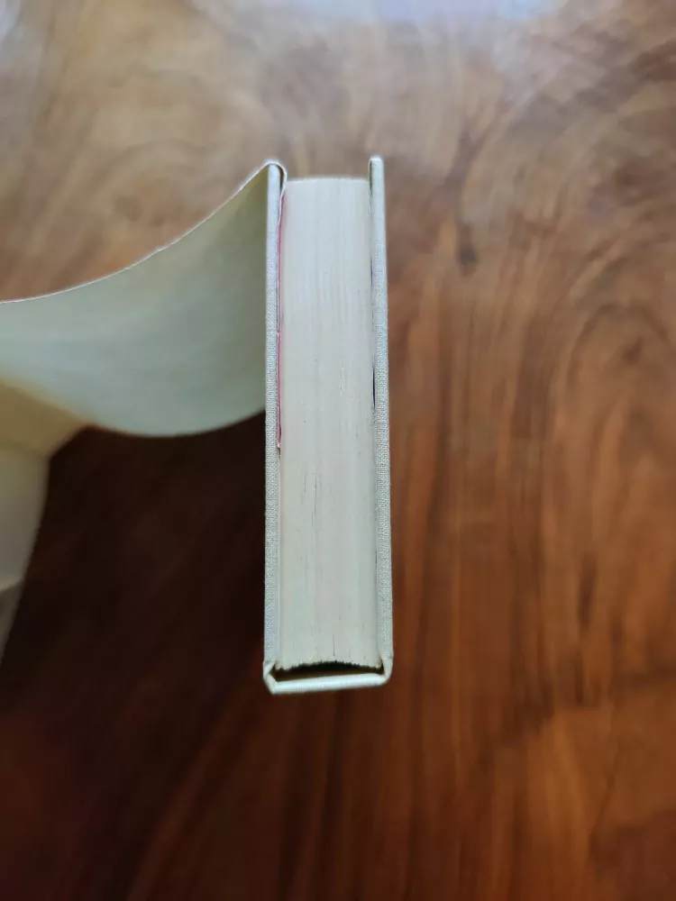 PĚT KATALÁNSKÝCH NOVEL