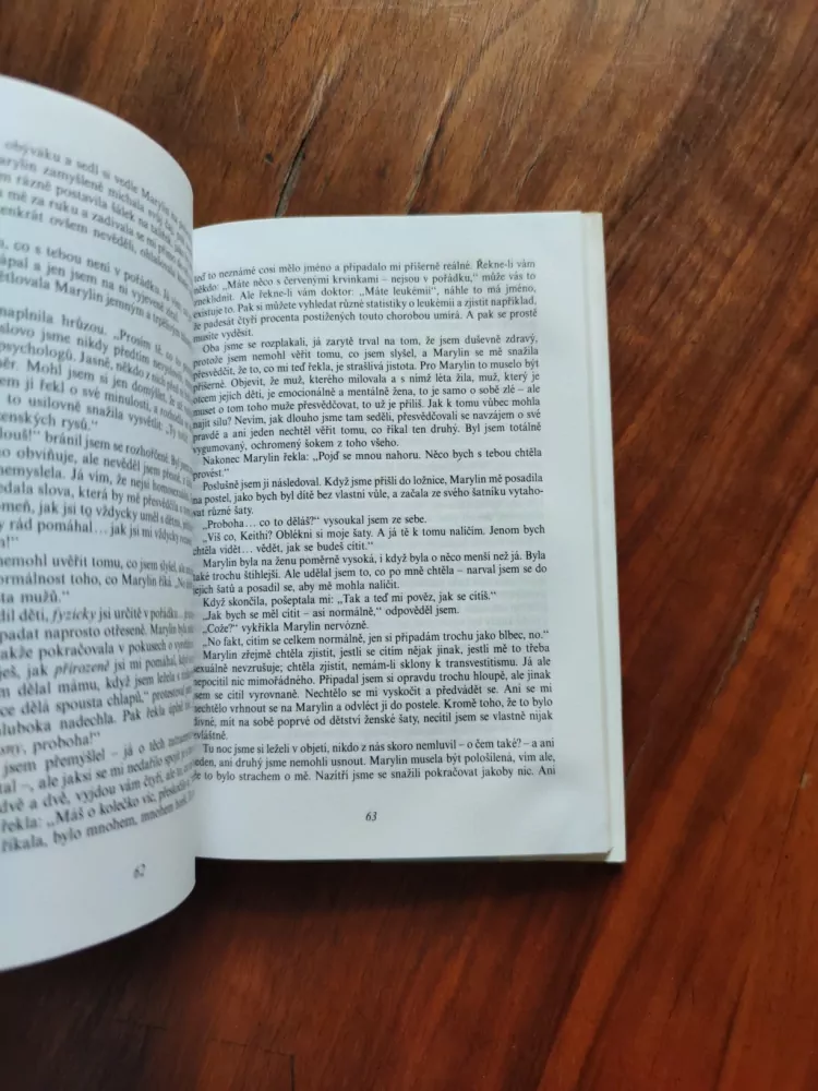 STEPHANIE ANNE LOYD - Stephanie: z muže ženou: autobiografie transsexuála