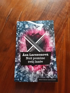ÅSA LARSSON - Než pomine tvůj hněv