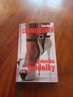 TEREZA KAZAN - Chameleonka - Z deníku modelky