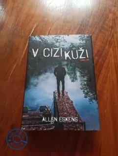 ALLEN ESKENS - V cizí kůži