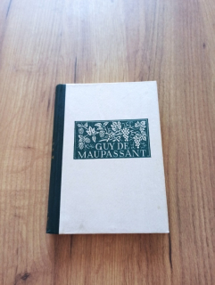 GUY DE MAUPASSANT - Král růží paní Hussonové