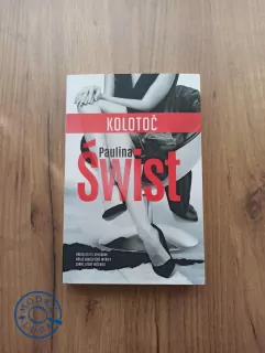 PAULINA ŚWIST - Kolotoč