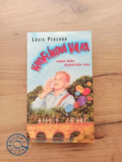 LOUIS PERGAUD - Knoflíková válka