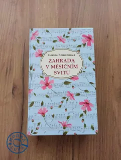 CORINA BOMANN - Zahrada v měsíčním svitu