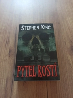 STEPHEN KING - Pytel kostí