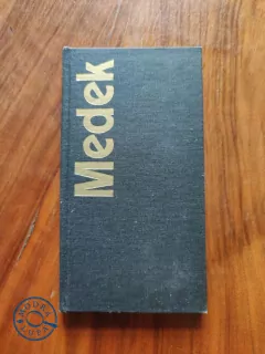 JIŘÍ MEDEK - Ptáček ve studni